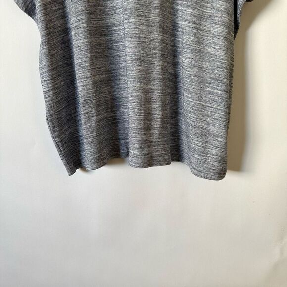Basic Editions Gray Short Sleeve Tee - Picture 4 of 13
